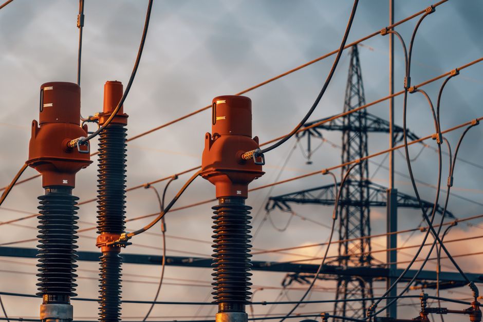 Umspannwerke einfach erklärt: So funktioniert das Herz des Stromnetzes in Deutschland