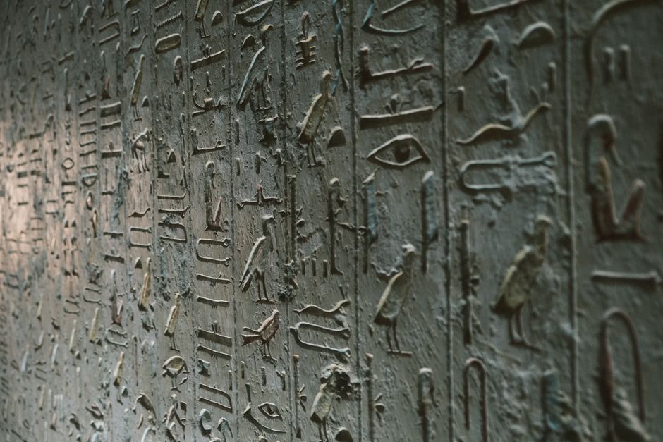 Die Arabisierung Ägyptens: Sprachwandel und Identität der Kopten