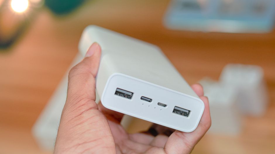 Powerbank Kapazität: Warum Ihre Powerbank schneller leer ist & Was Wattstunden wirklich bedeuten